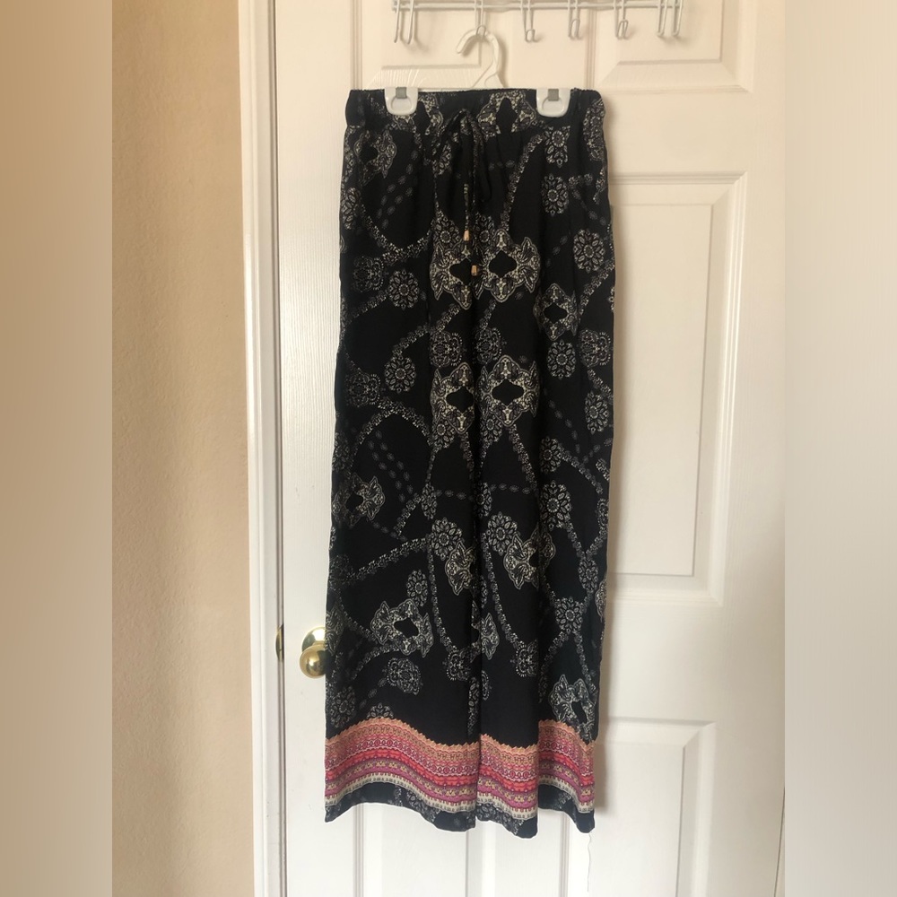 Women’s printed pants